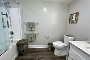 100 Glen St, Glen Cove, NY 11542 - Photo 6