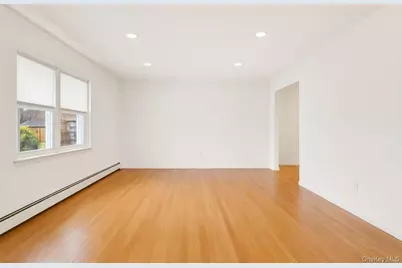 11 Marlboro Lane, East Islip, NY 11730 - Photo 6