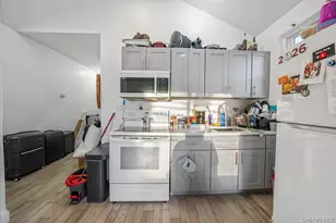 1526 Kennellworth Pl, Bronx, NY 10465 - Photo 34