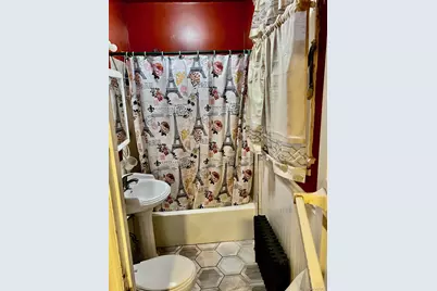 35 Randolph Street, Yonkers, NY 10705 - Photo 20