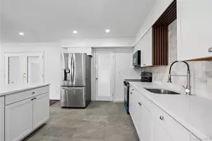 10 S 30th St, Wyandanch, NY 11798 - Photo 16