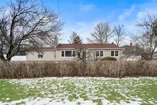 10 S 30th St, Wyandanch, NY 11798 - Photo 6
