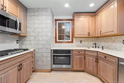 247-23 91st Avenue, Bellerose, NY 11426 - Photo 18