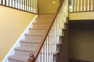 24 Sedgewick Rd, Poughkeepsie, NY 12603 - Photo 6