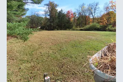 24 Sedgewick Road, Poughkeepsie, NY 12603 - Photo 4