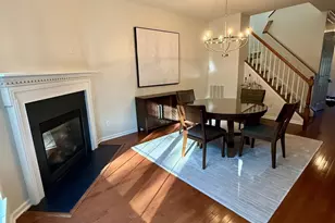 955 Huntington Dr, Fishkill, NY 12524 - Photo 4