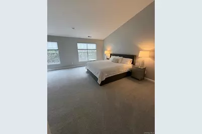 955 Huntington Drive, Fishkill, NY 12524 - Photo 10