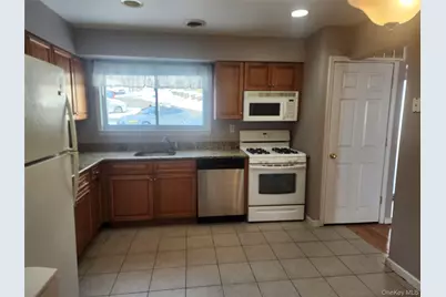 18 Pavilion Ridge Way #1, Suffern, NY 10901 - Photo 4