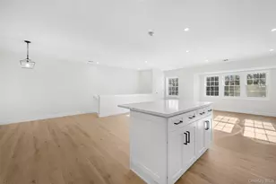 48 Victorian Ln, Medford, NY 11763 - Photo 8