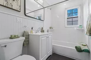 105-14 Van Wyck Expy, Richmond Hill, NY 11419 - Photo 18