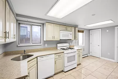 259 W Hudson Street, Long Beach, NY 11561 - Photo 28