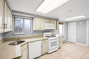 259 W Hudson St, Long Beach, NY 11561 - Photo 28