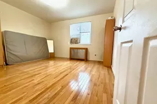 67-20 218th St, Bayside, NY 11364 - Photo 6