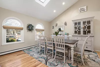 68 Valentine Avenue, Huntington, NY 11743 - Photo 4