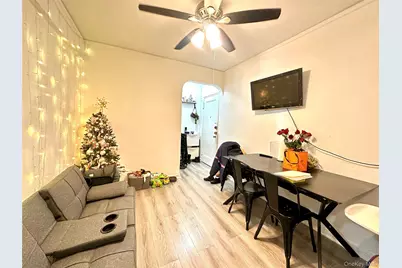 40-05 Ithaca Street #6D, Elmhurst, NY 11373 - Photo 6