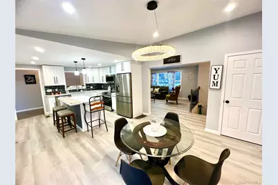 17 Dunthorne Drive, Pine Bush, NY 12721 - Photo 10