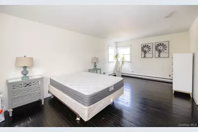 94 Kings Drive, Riverhead, NY 11901 - Photo 36