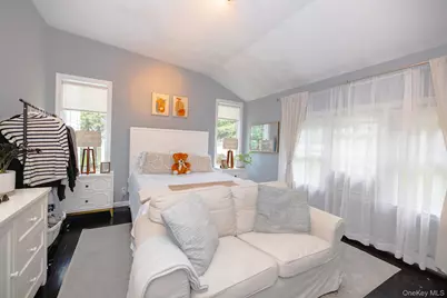 94 Kings Drive, Riverhead, NY 11901 - Photo 18