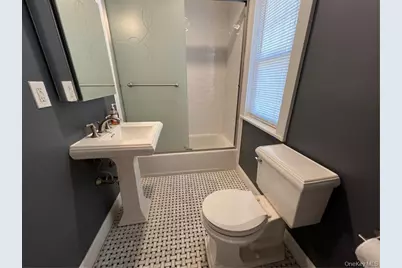 85 Locust Avenue, Scarsdale, NY 10583 - Photo 18