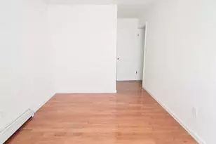 69-06 Beach Channel Dr, Rockaway Park, NY 11692 - Photo 14