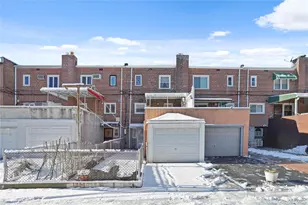 61-61 79th St, Middle Village, NY 11379 - Photo 18