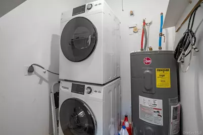 1 Anchorage Way #1401, Freeport, NY 11520 - Photo 16