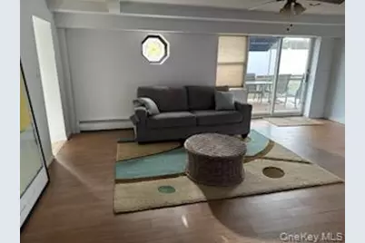 215 Roosevelt Boulevard, Long Beach, NY 11561 - Photo 24