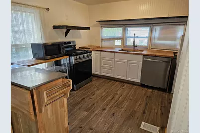 1964-106 River Road #106, Calverton, NY 11933 - Photo 2