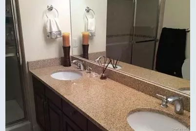 3 Cross Street #304, Suffern, NY 10901 - Photo 8