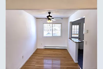 9 Fishkill Glen Drive #F, Fishkill, NY 12524 - Photo 4