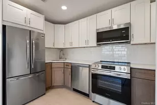 1 Anchorage, Freeport, NY 11520 - Photo 2