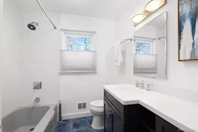 44 Amherst Drive, New Rochelle, NY 10804 - Photo 14