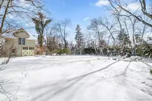 47 Elk Ave, New Rochelle, NY 10804 - Photo 26