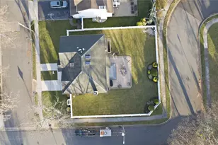 1762 Esposito Ct, East Meadow, NY 11554 - Photo 38