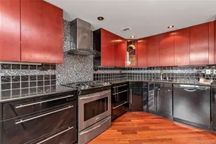 1 Bay Club Dr, Bayside, NY 11360 - Photo 10