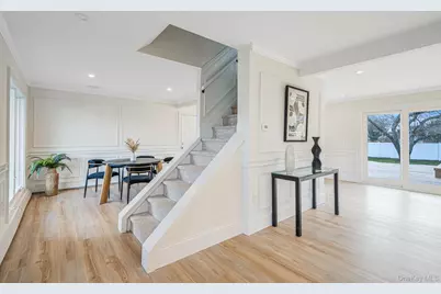 36 Flintridge Drive, Holbrook, NY 11741 - Photo 8