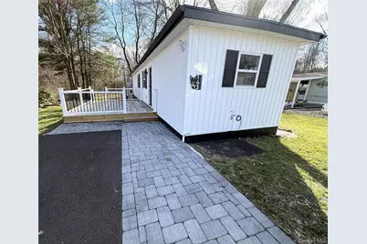 163 Jules Avenue, Wallkill, NY 12589 - Photo 4