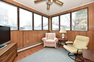 135 Barwick Blvd, Mineola, NY 11501 - Photo 14