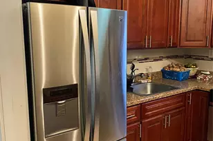 822 E 215th St, Bronx, NY 10467 - Photo 20