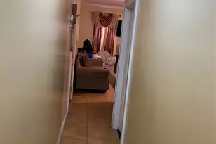 822 E 215th St, Bronx, NY 10467 - Photo 18