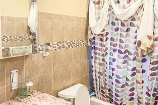 822 E 215th St, Bronx, NY 10467 - Photo 24