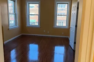 822 E 215th St, Bronx, NY 10467 - Photo 8