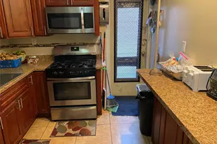 822 E 215th St, Bronx, NY 10467 - Photo 22