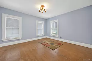 863 Woodbury Rd, Woodbury, NY 11797 - Photo 20