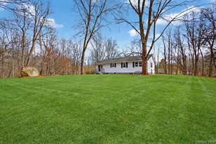 1360 State Route 208, Wallkill, NY 12589 - Photo 4