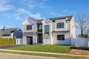 12 Friends Ln, Westbury, NY 11590 - Photo 2