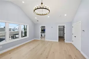 12 Friends Ln, Westbury, NY 11590 - Photo 26