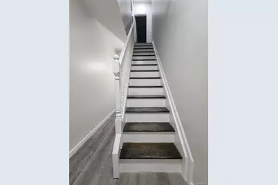 225 S 11th Avenue, Mount Vernon, NY 10550 - Photo 18