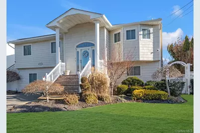 2072 Legion Street, Bellmore, NY 11710 - Photo 2