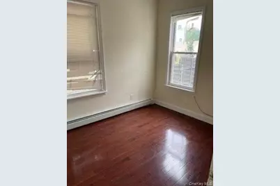 9504 111th Street, Richmond Hill, NY 11419 - Photo 6